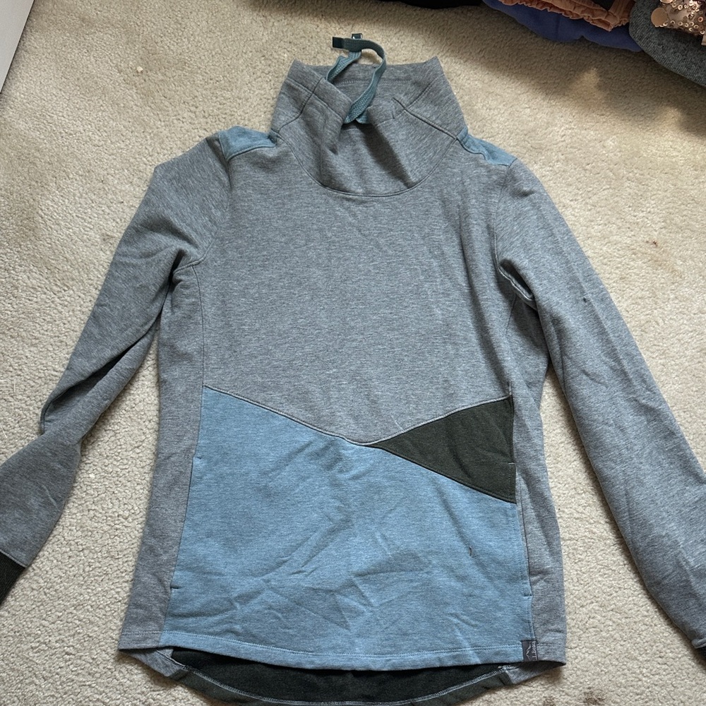 L.L. Bean Gray and Blue Women's Jacket